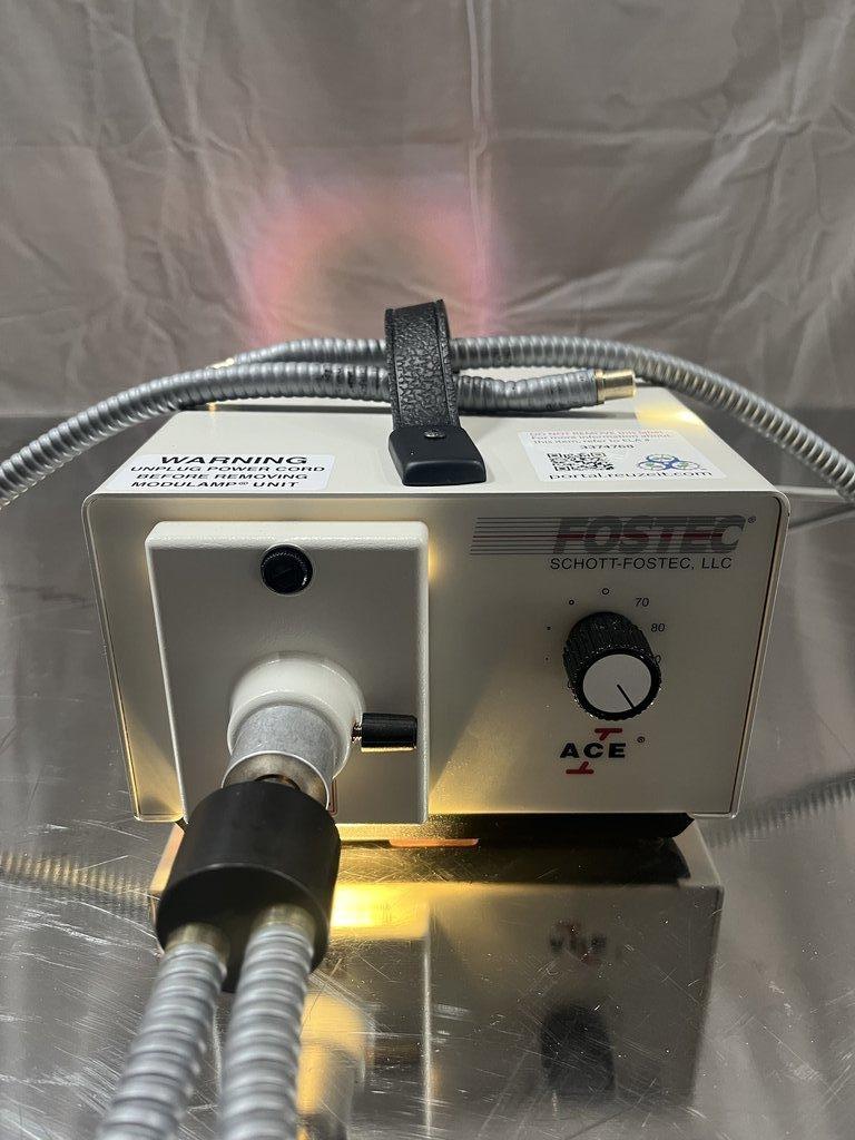 Schott-Fostec 20500 Microscope Illuminator for Laboratory Use
